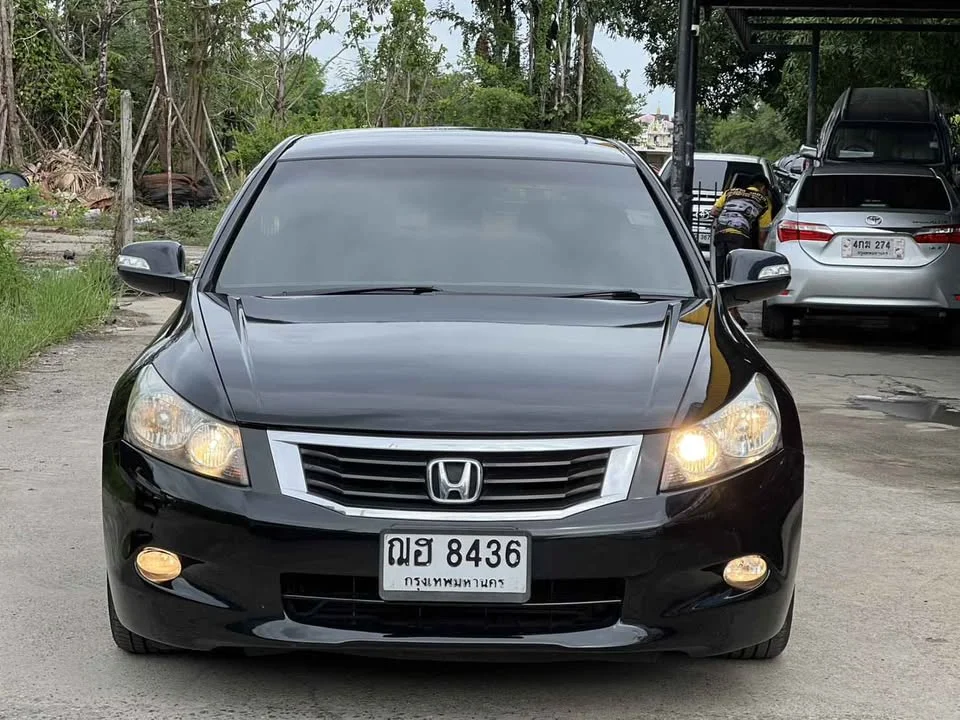 2009 Honda Accord VIII 2