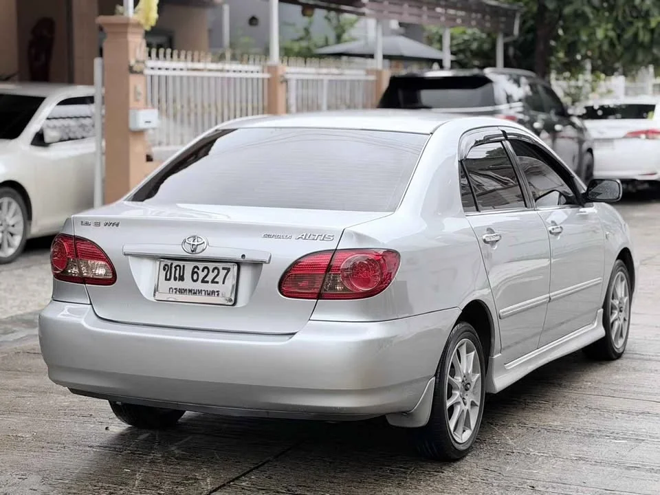 2007 Toyota Corolla Altis IX (E120) 3