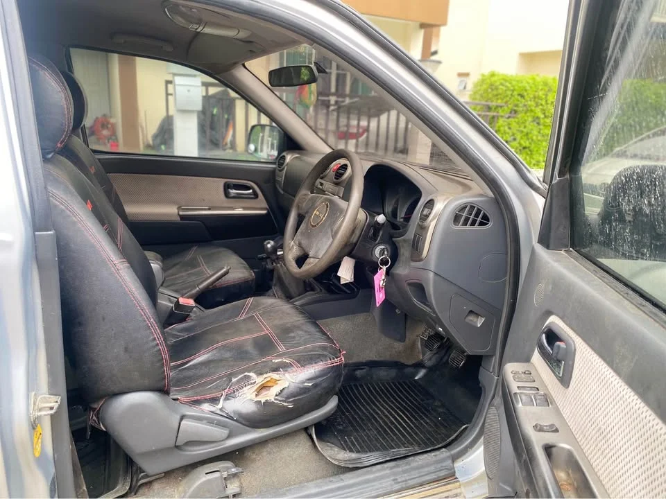 2008 Isuzu D-Max I 3