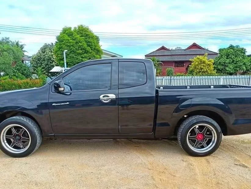 2016 Isuzu D-Max II (RT) 3