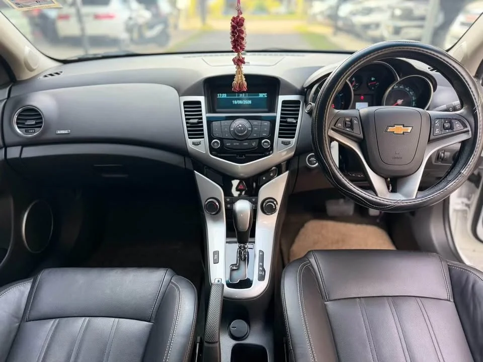 2015 Chevrolet Cruze I 3