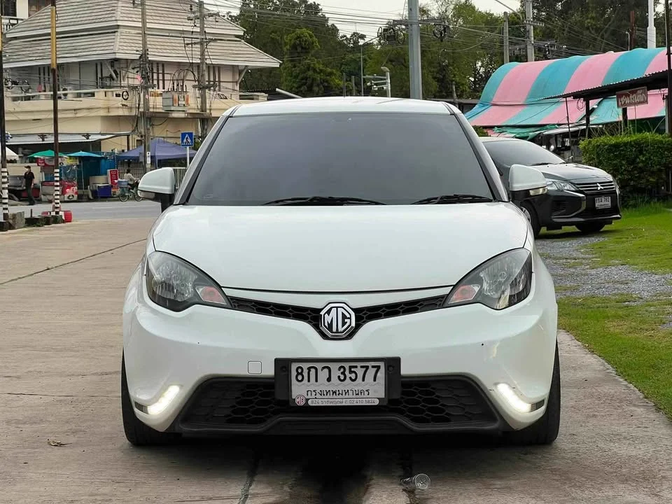 2017 MG 3 II 3