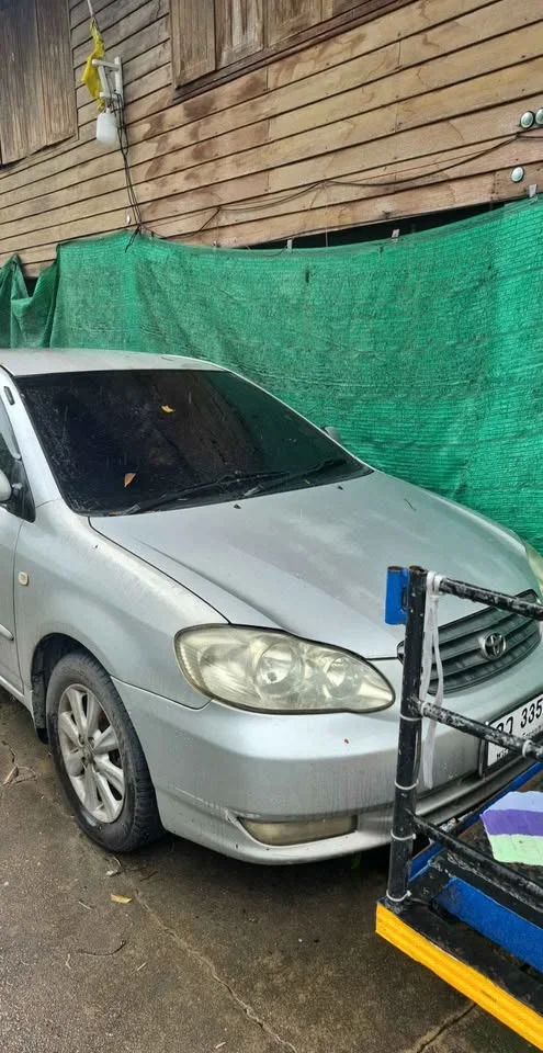 2001 Toyota Corolla Altis IX (E120) 2