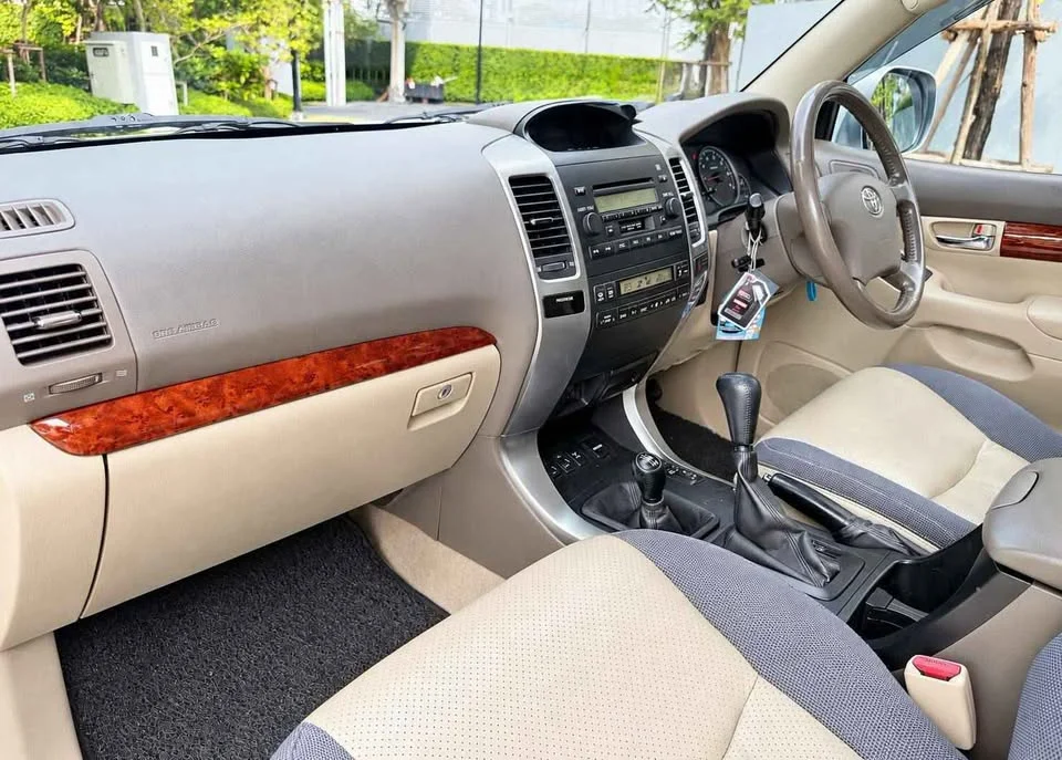 2005 Toyota Land Cruiser Prado J120 2