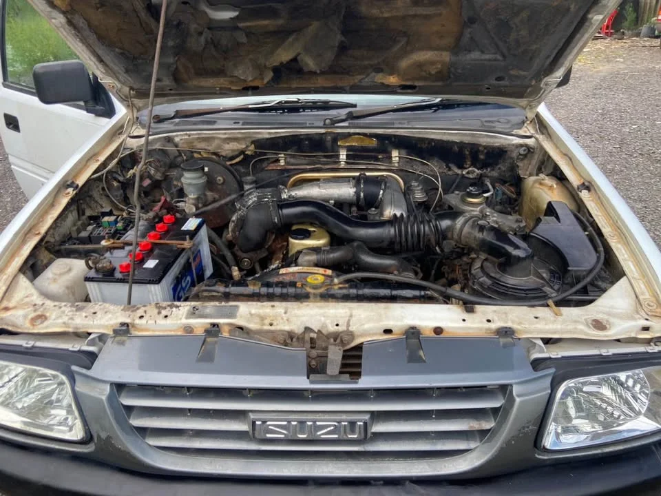 2000 Isuzu Faster Dragon Eyes III 2