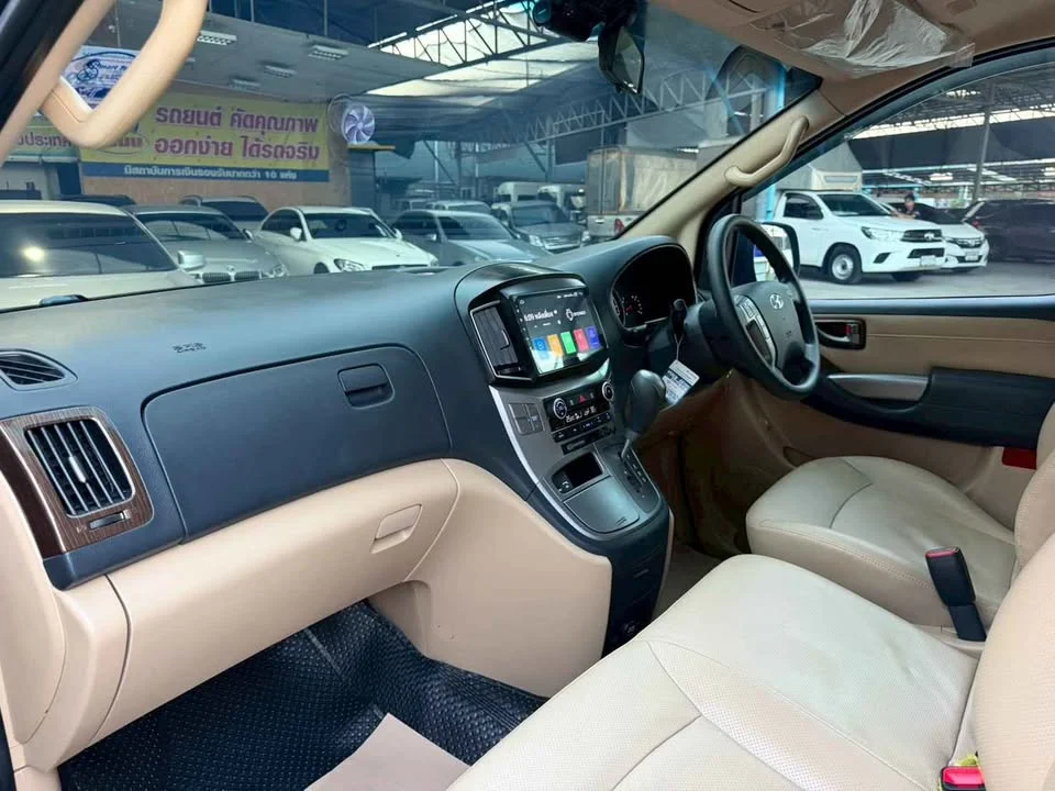 2022 Hyundai H-1 II 2
