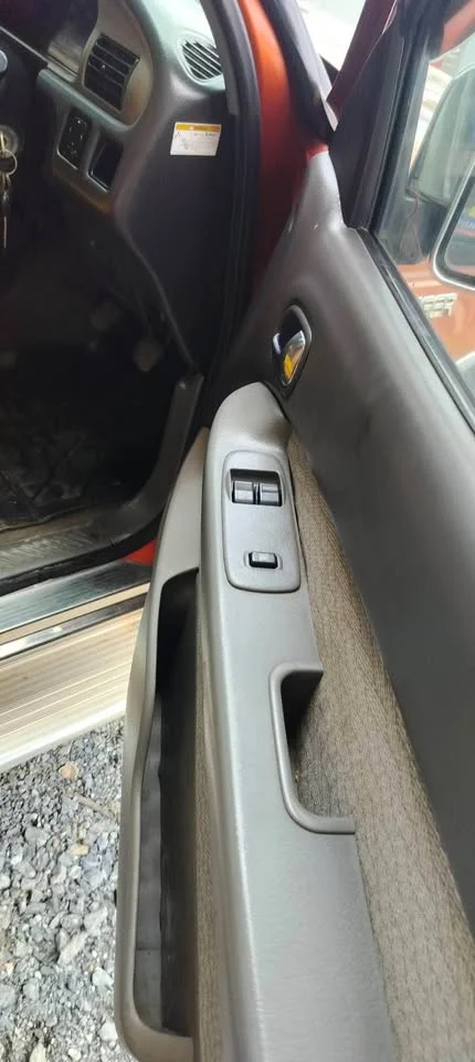 2003 Mazda 2500 Fighter V 3