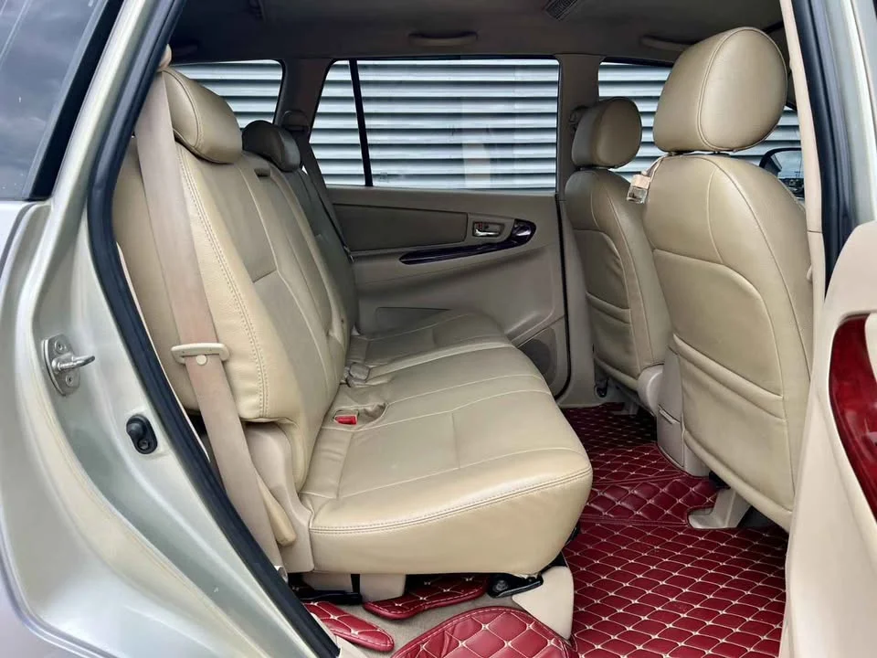 2006 Toyota Innova I 2