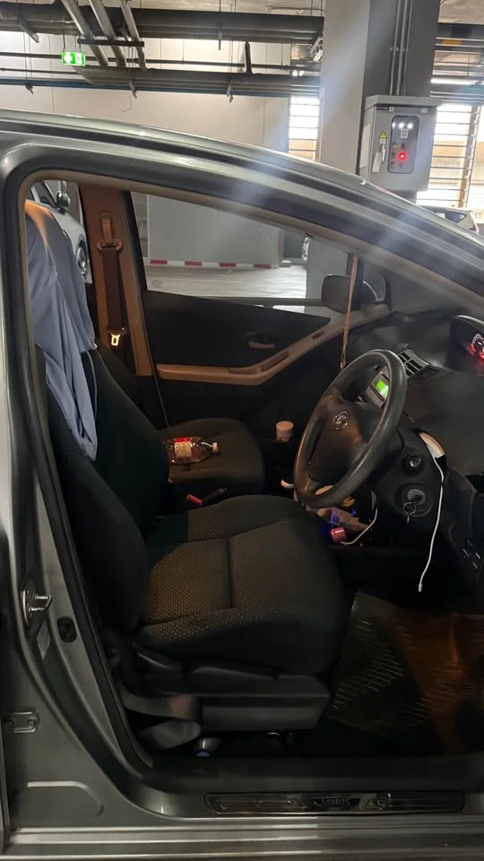 2006 Toyota Yaris II 2