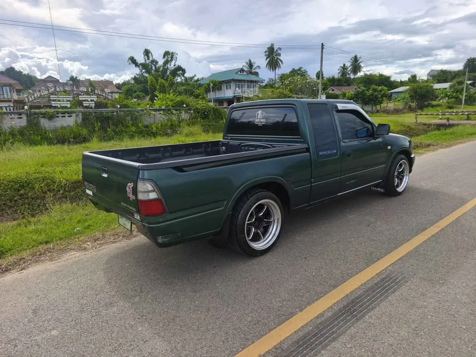 2000 Isuzu Faster Dragon Eyes III 2