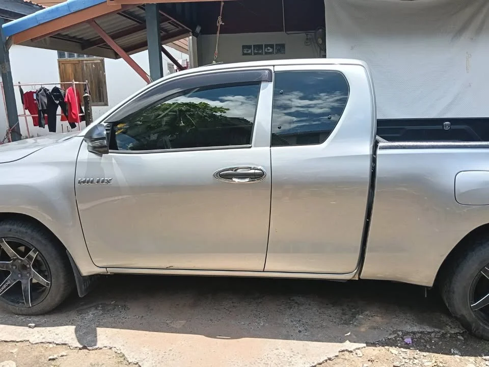 2022 Toyota Hilux VIII 2