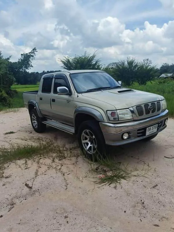 2002 Toyota Hilux Tiger VI 2