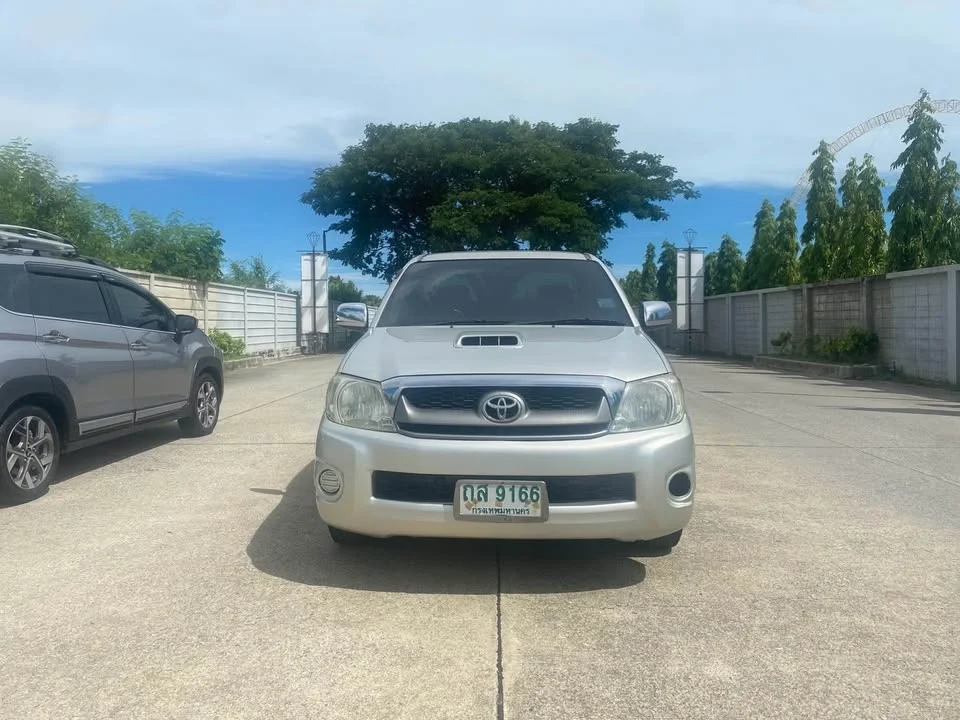 2010 Toyota Hilux VII 3