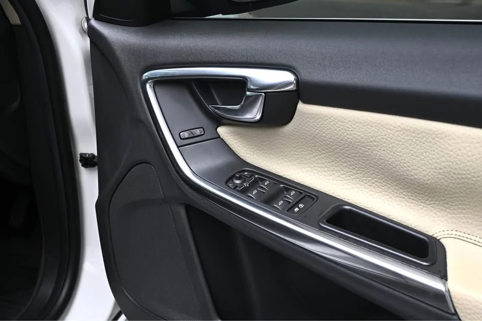 2014 Volvo V60 I 2