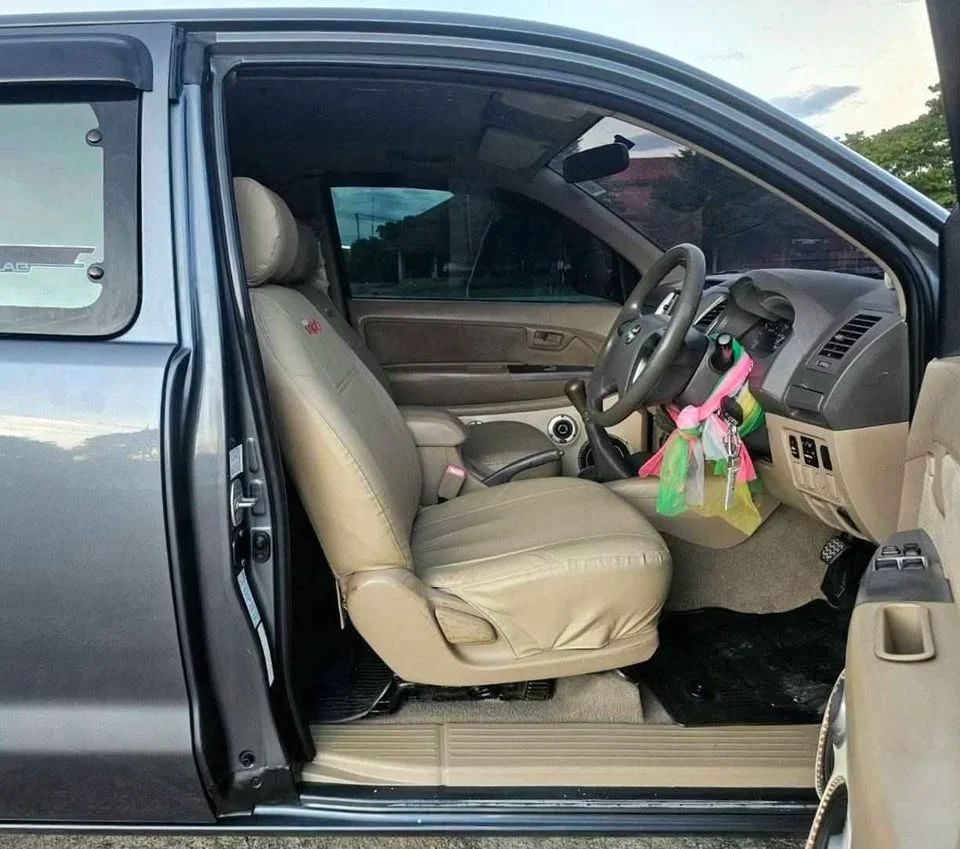 2011 Toyota Hilux VII 3