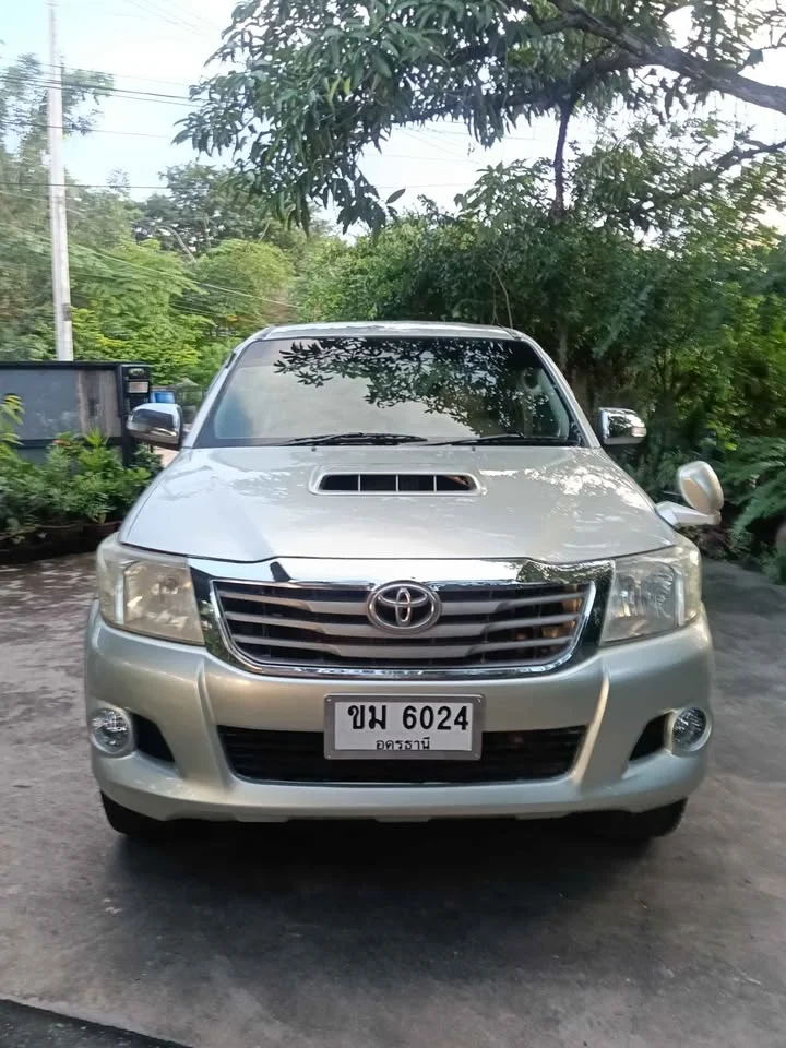 2010 Toyota Hilux VII 2