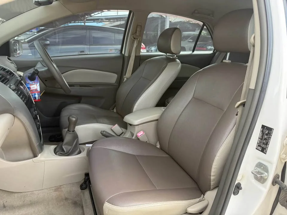 2010 Toyota Vios II 3