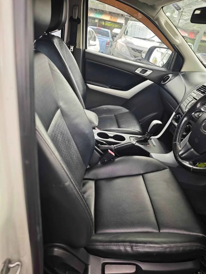 2014 Mazda BT-Series II 3
