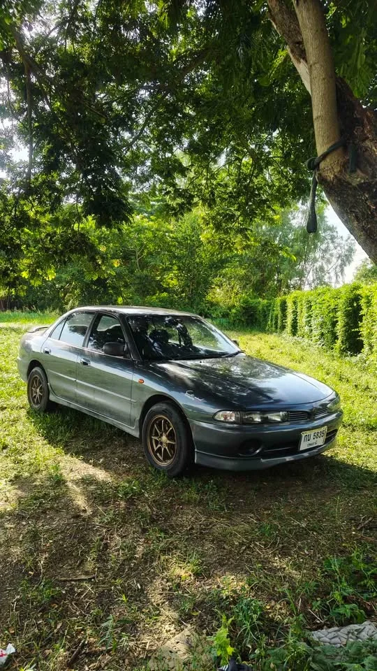 Mitsubishi Galant VII 2