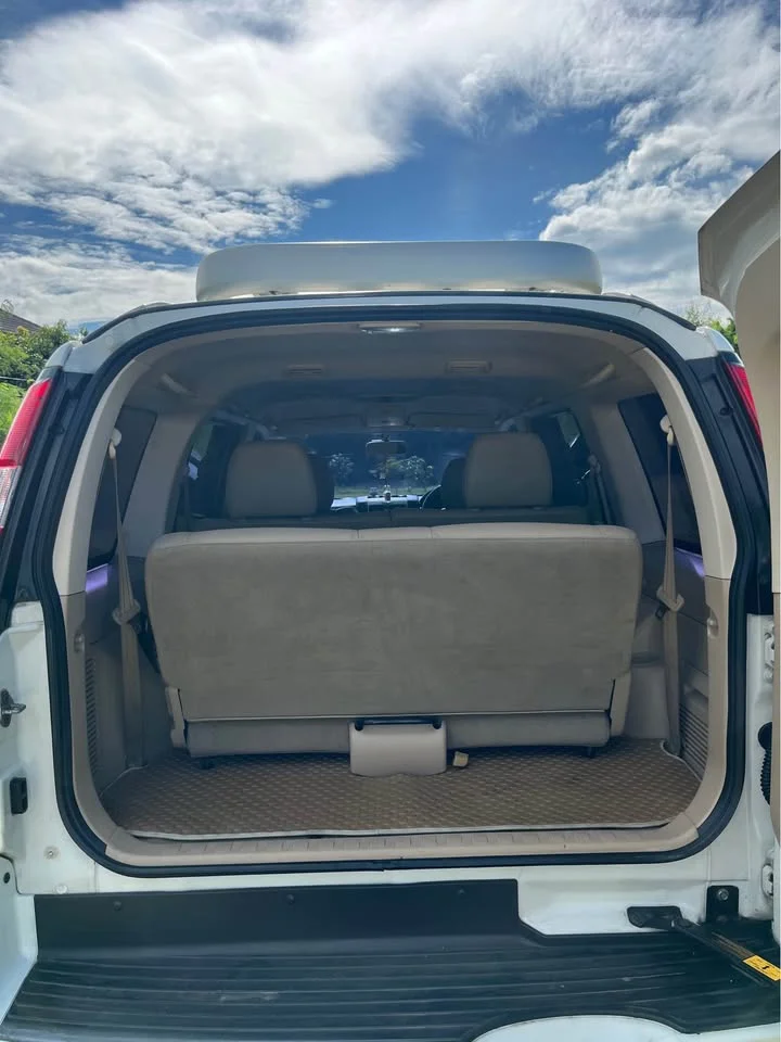 2010 Ford Everest I 3