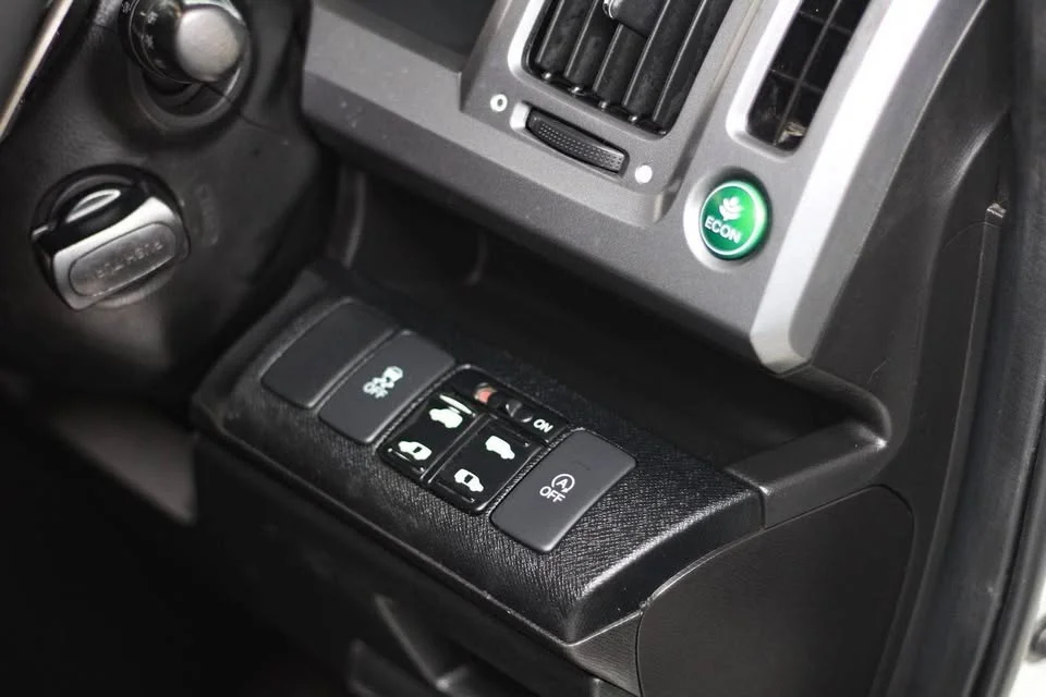 2013 Honda Stepwgn IV 2