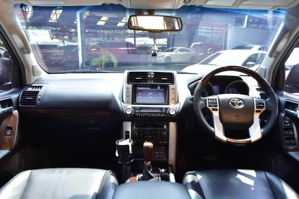 2012 Toyota Land Cruiser Prado J150 2