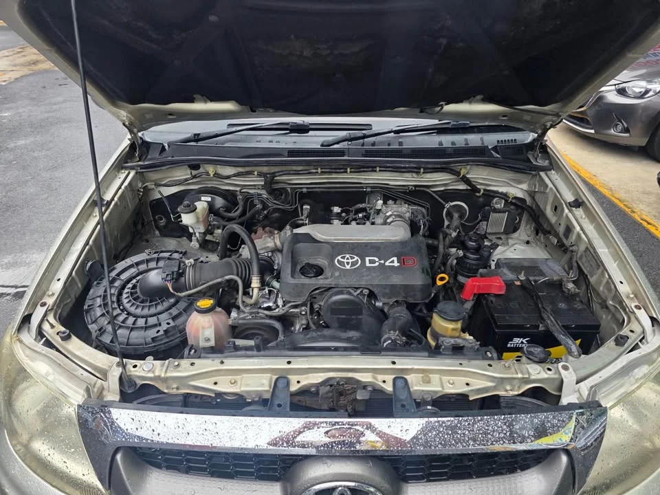 2009 Toyota Hilux VII 2