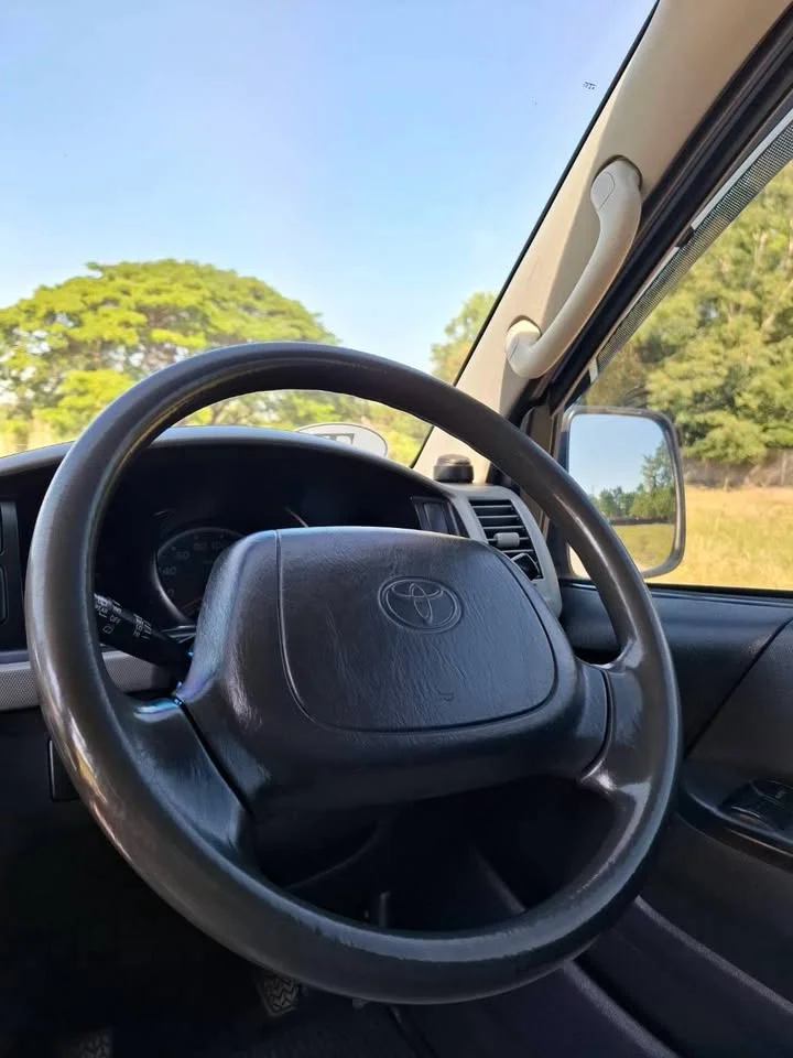 2005 Toyota HiAce V (H200) 3