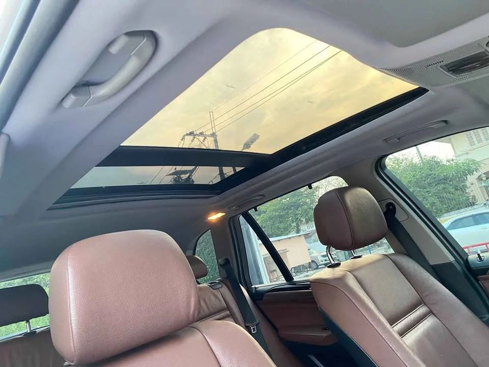 2011 BMW X5 E70 2