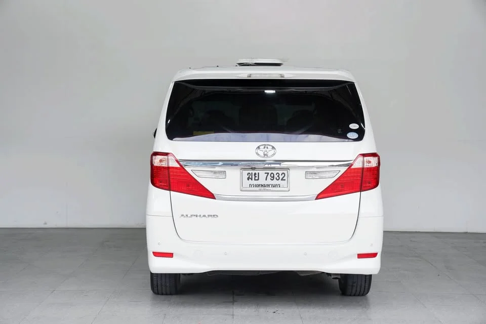 2012 Toyota Alphard, Vellfire II (AH20) 3