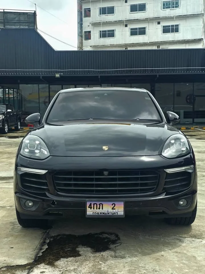 2015 Porsche Cayenne II 2