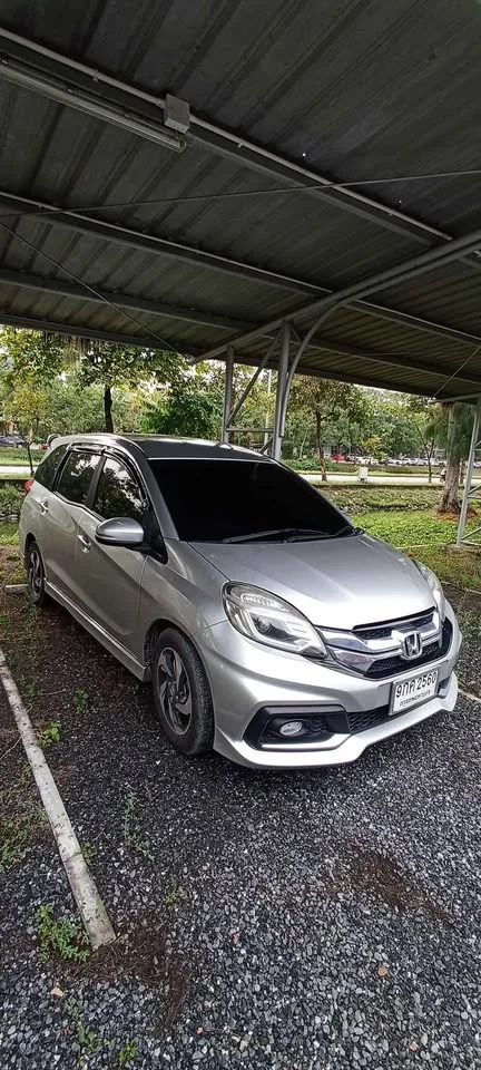 2015 Honda Mobilio II 3