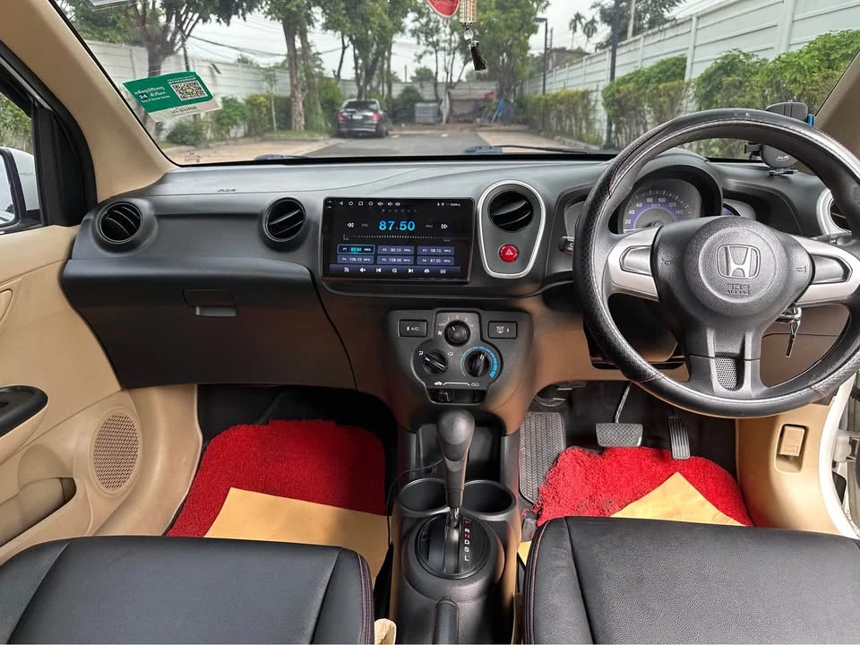 2015 Honda Mobilio II 3