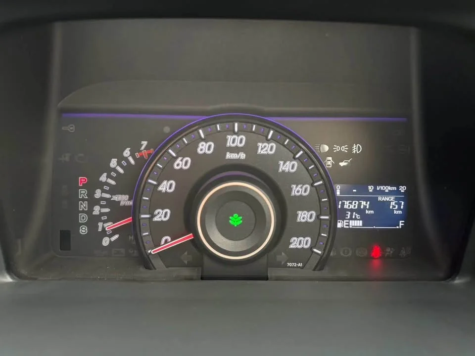 2013 Honda Stepwgn IV 3