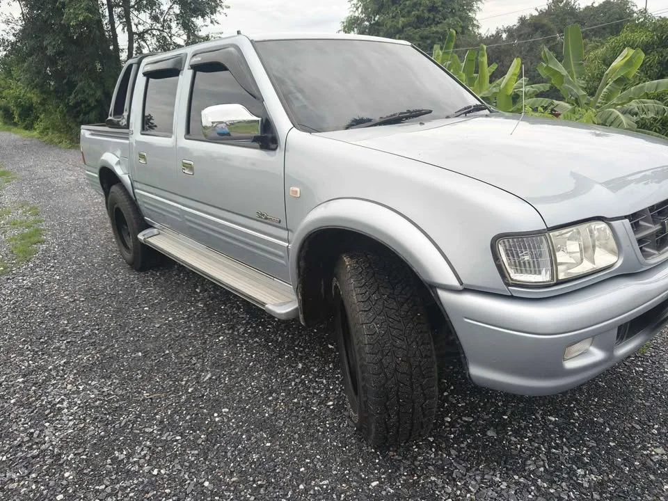 2002 Isuzu Faster Dragon Eyes III 2
