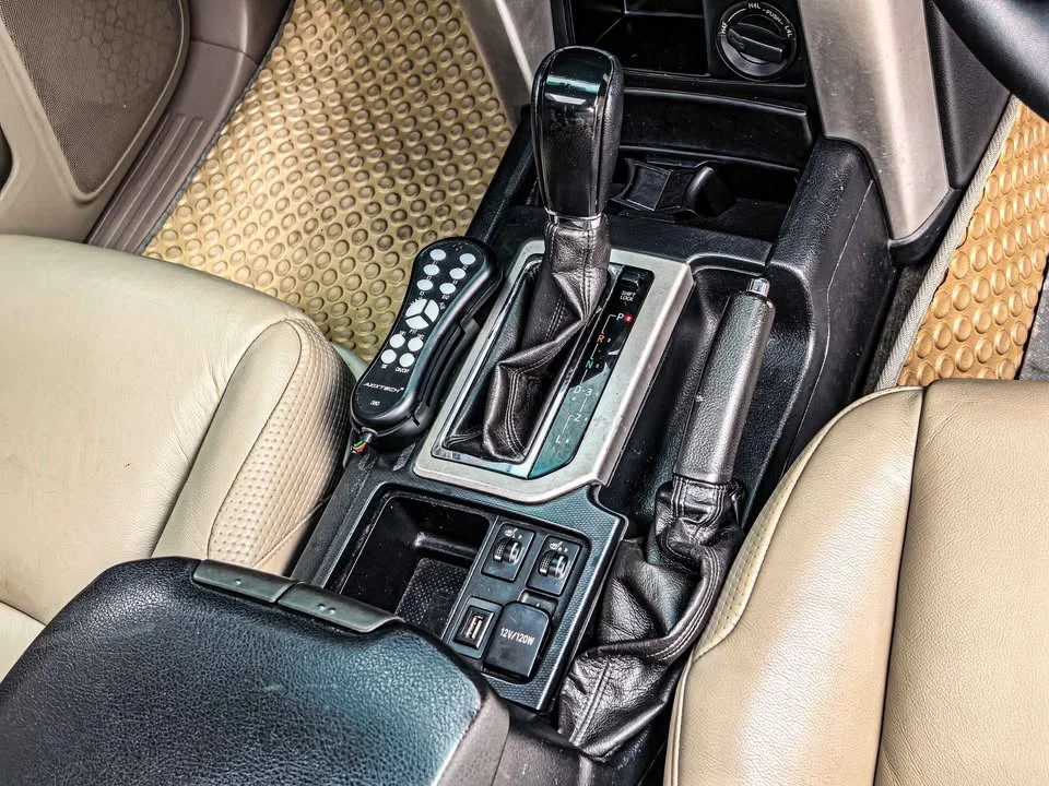 2011 Toyota Land Cruiser Prado J150 2