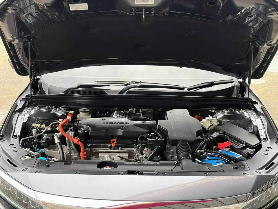 2020 Honda Accord X 2