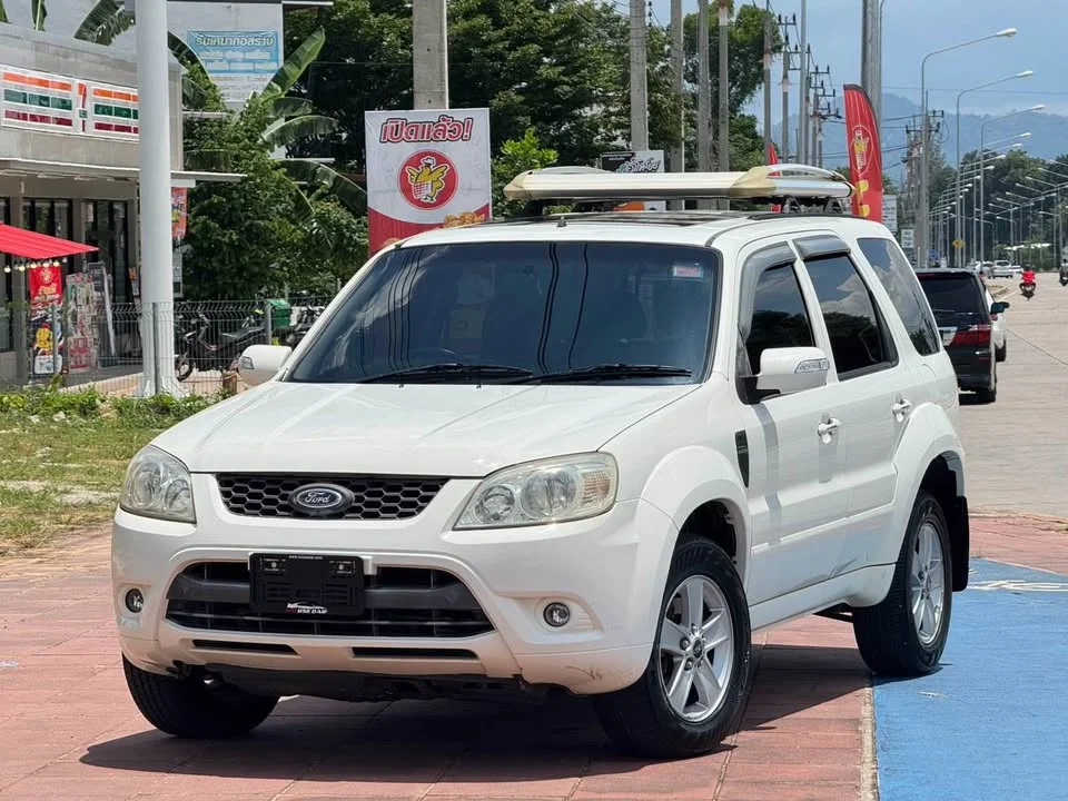 2010 Ford Escape I 2