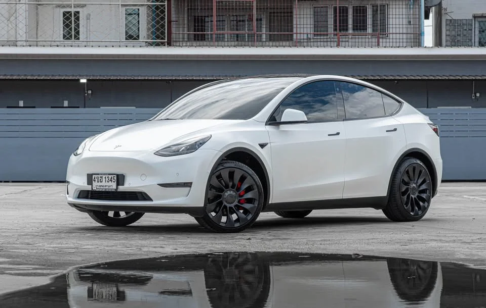 2022 Tesla Model Y 3