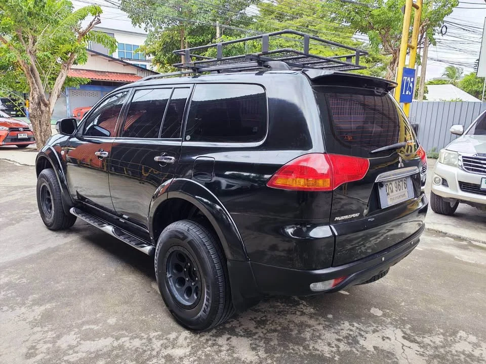 2010 Mitsubishi Pajero Sport II 3