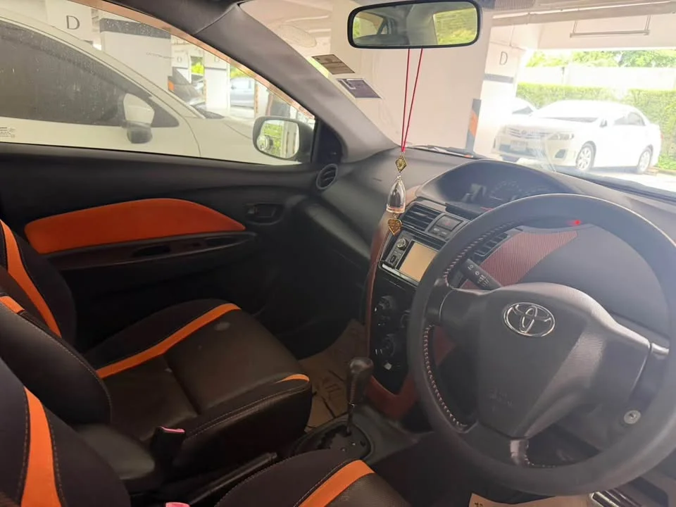 2013 Toyota Vios II 3