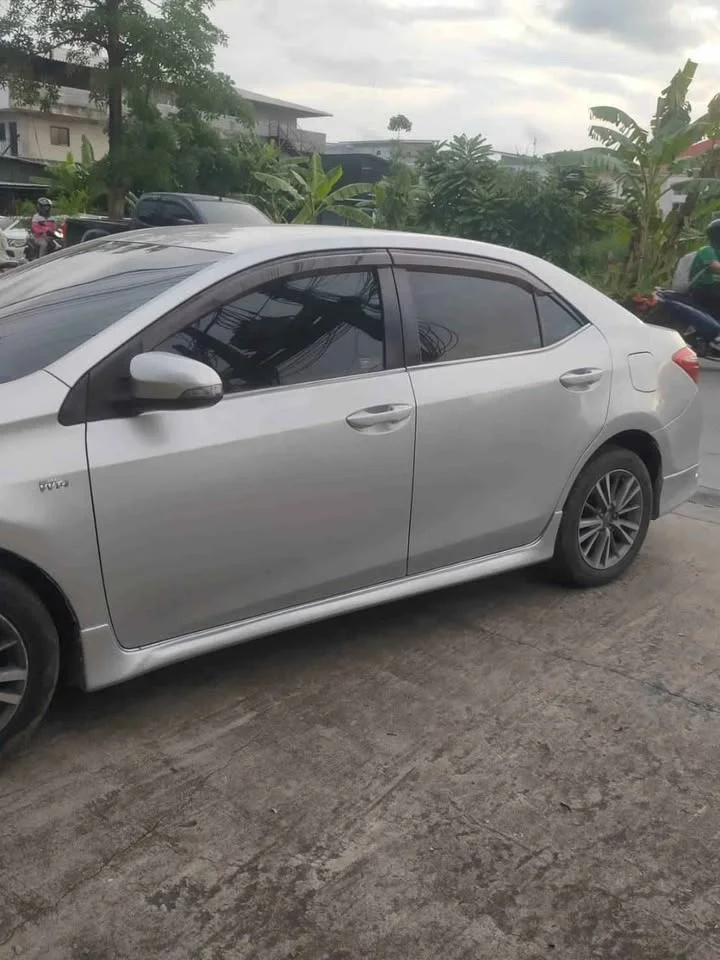 2014 Toyota Corolla Altis XI (E170) 2