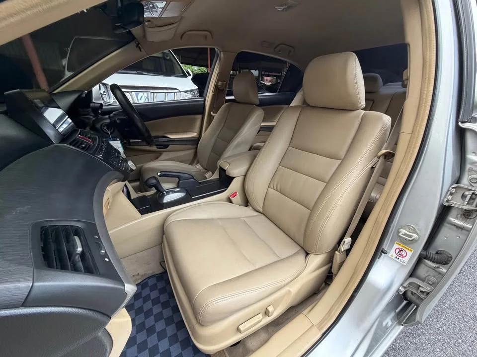 2009 Honda Accord VIII 2
