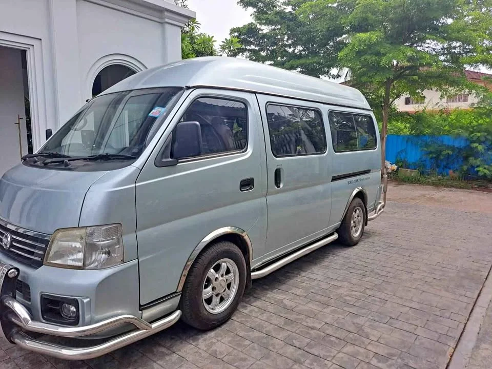 2005 Nissan Urvan V (E25) 3