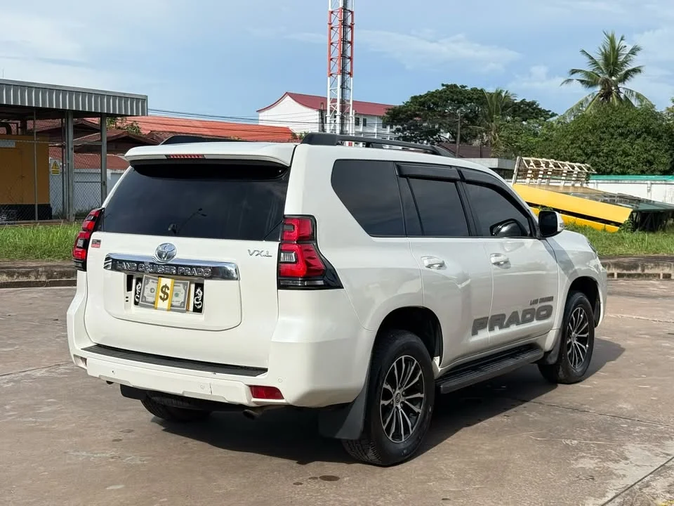 2017 Toyota Land Cruiser Prado J150 2
