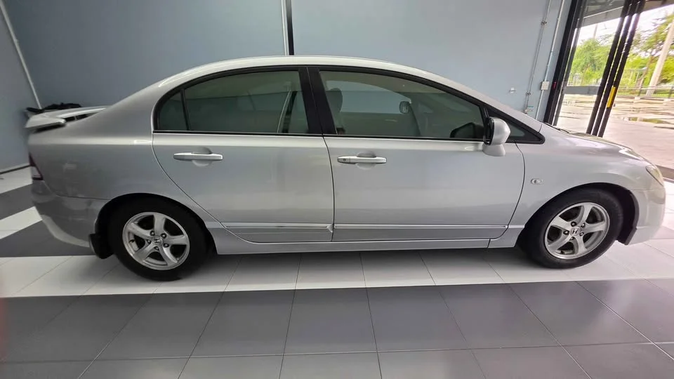 2010 Honda Civic VIII 2