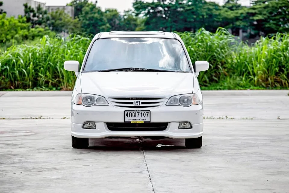 2002 Honda Odyssey II 3