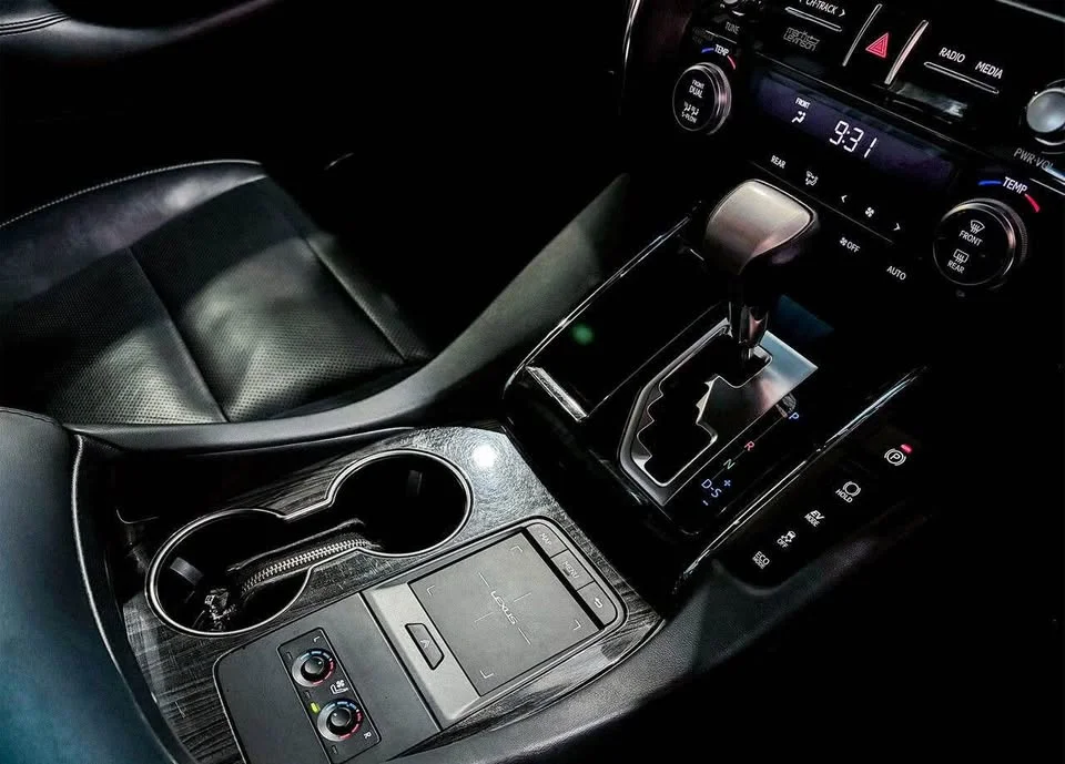 2020 Lexus LM I 3