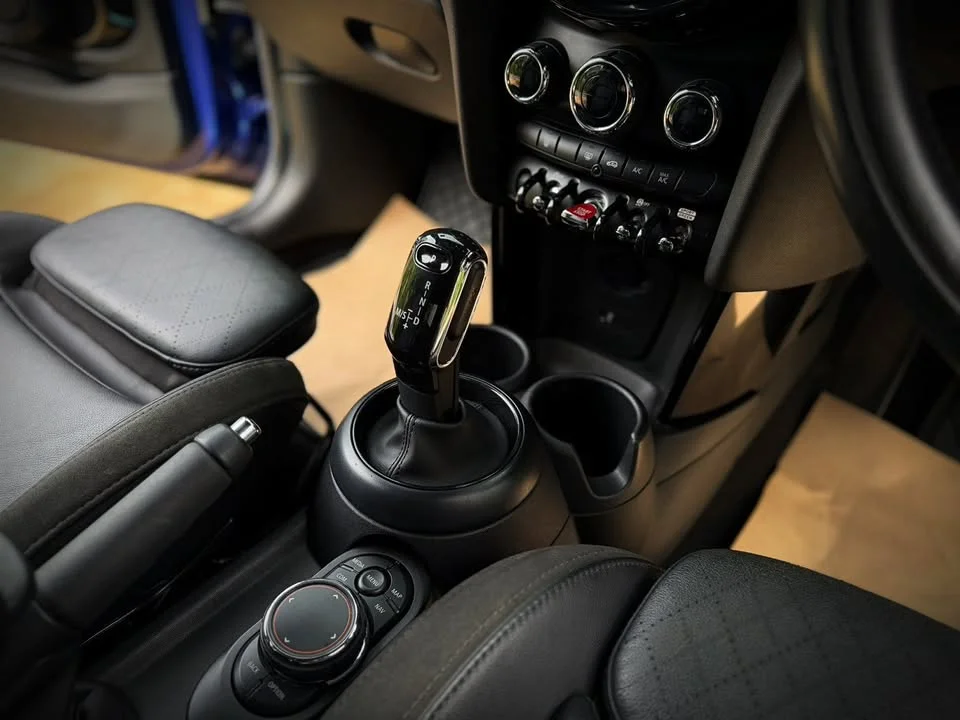 2019 Mini Hatch  III 3