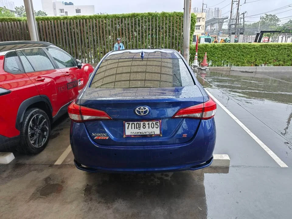 2018 Toyota Yaris III 2